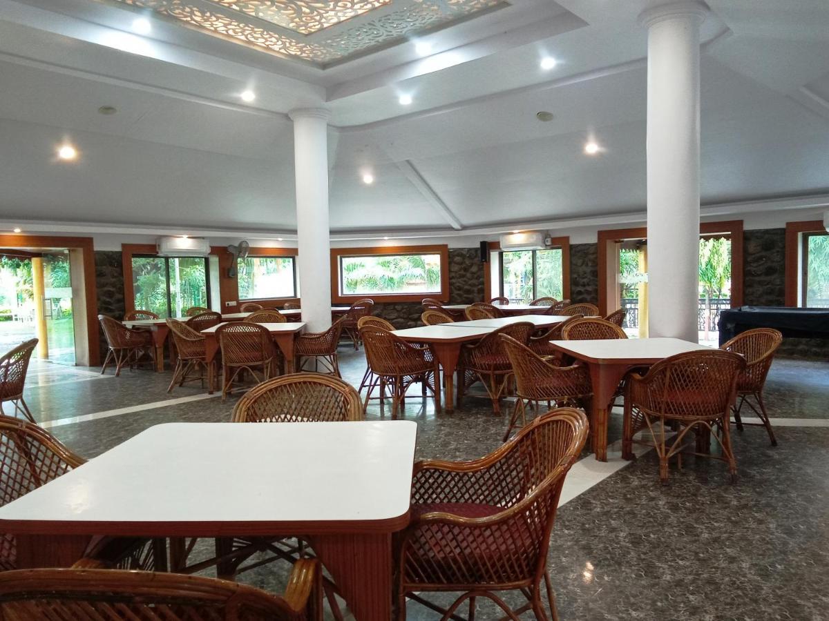 Ellora Heritage Resort Esterno foto