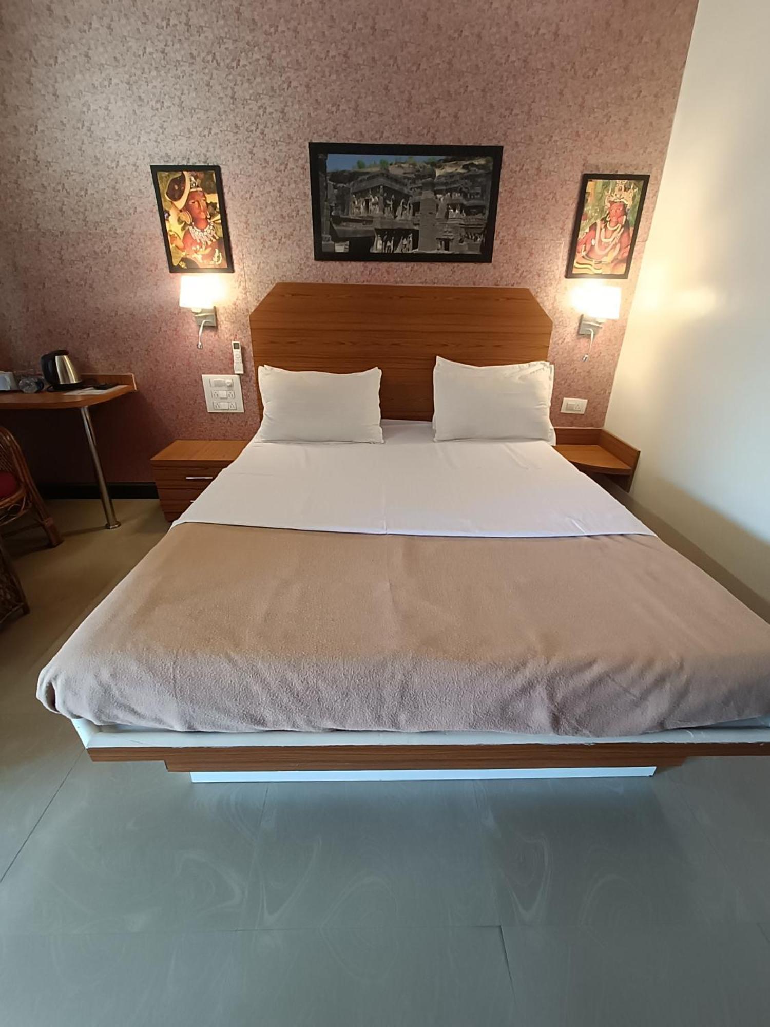 Ellora Heritage Resort Esterno foto